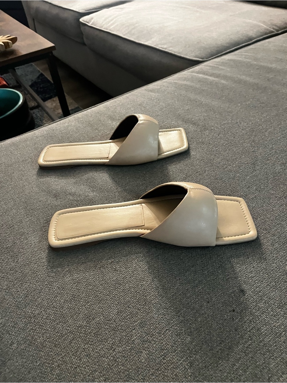 Zara Women’s Square-Toe Slide Sandals in Beige - Picture 3 of 3